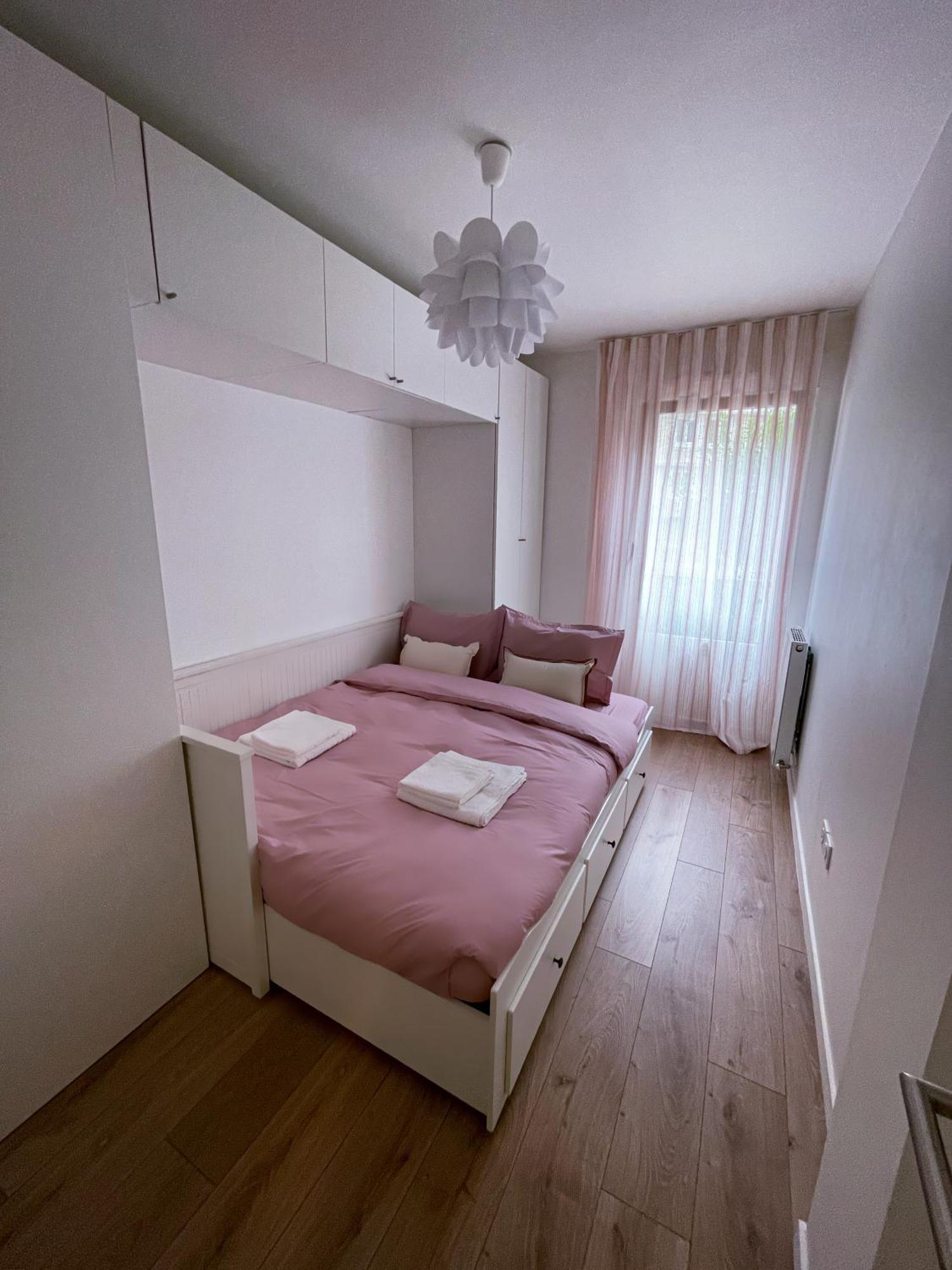 Grand Appartement Кліші Екстер'єр фото