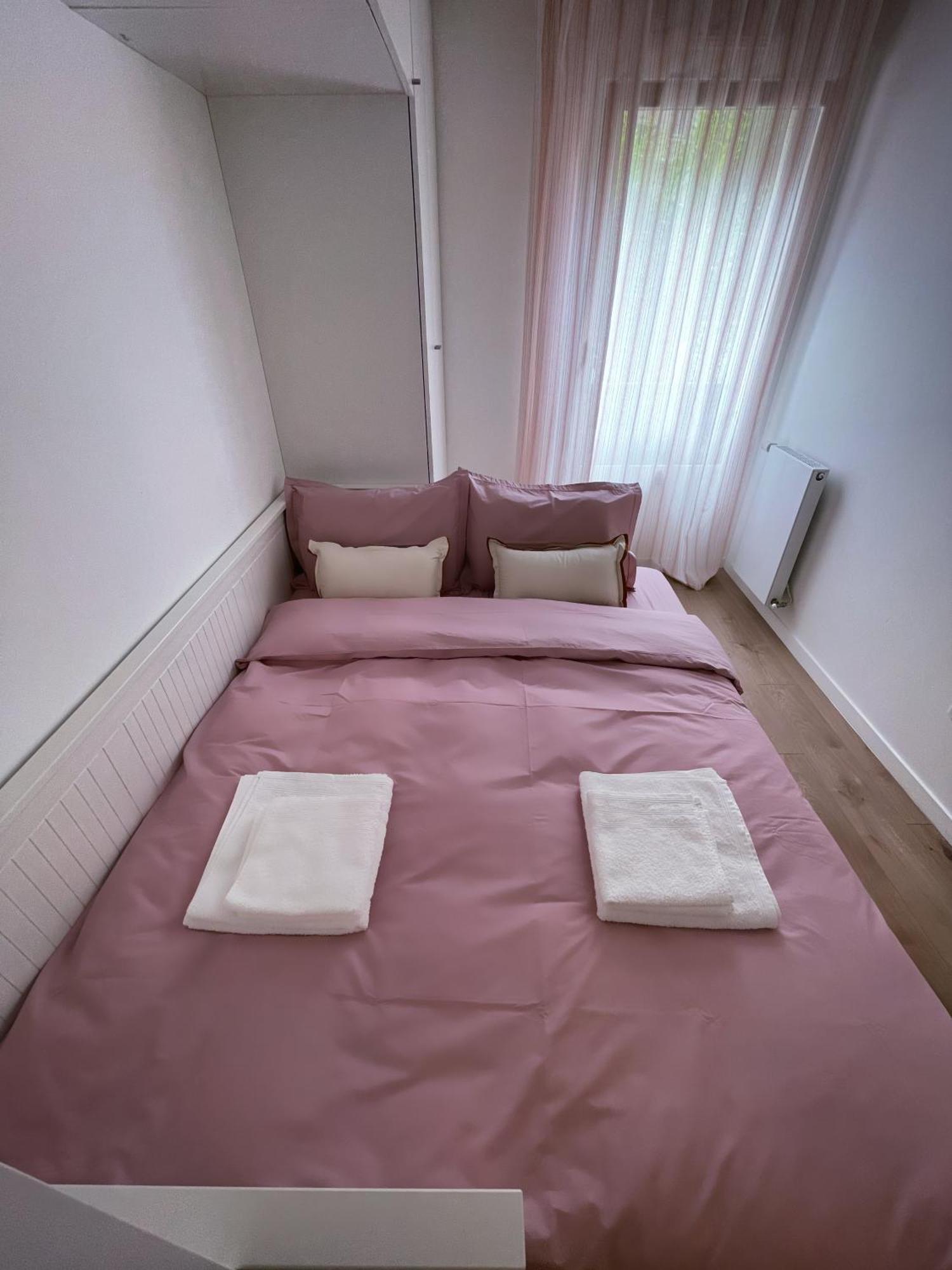 Grand Appartement Кліші Екстер'єр фото